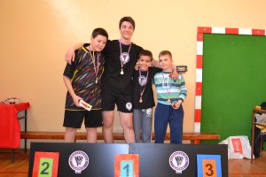 Osvajači medalja crvena kategorija dečaci