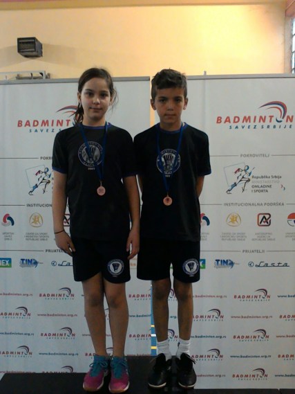 image-03013b9479682f4f3fd1c13584e45b777fe4a47db5177bf0868739dbe350686e-V