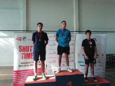 43952167_186989482210795_8416599959725408256_n